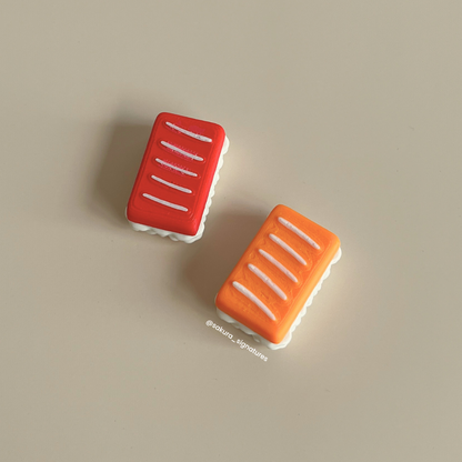 Nigiri Sushi - Magnetic Slider Fidget Toy