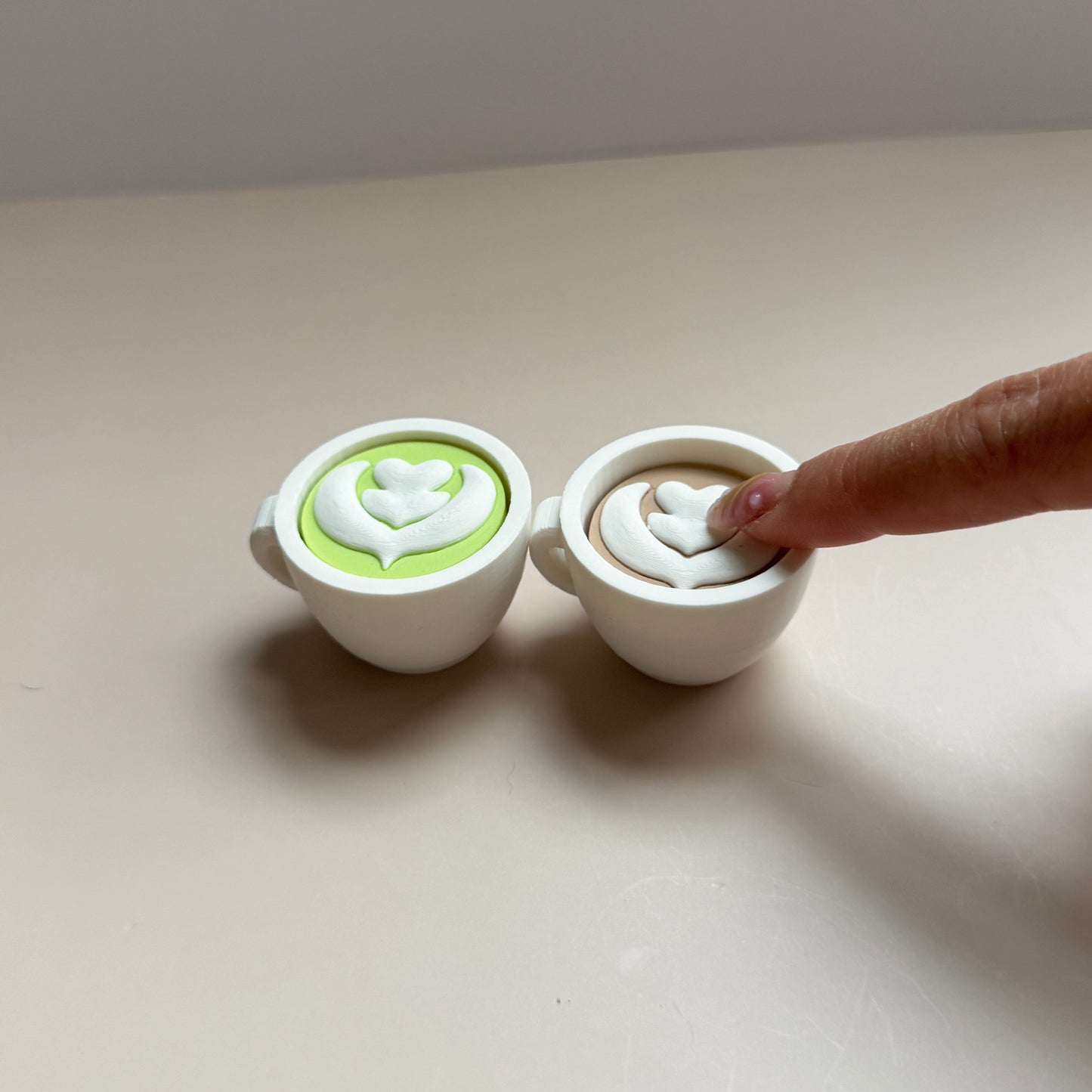 Matcha Latte (Houttuynia cordata) - Clicker