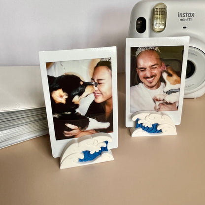 Japanese Wave Photo Stand - Set of 2